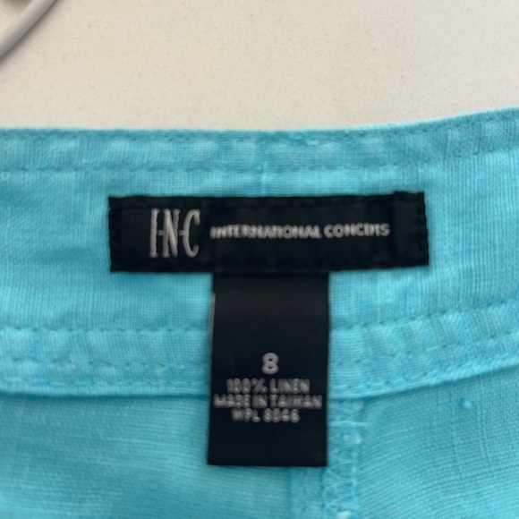 Woman’s shorts INC - Picture 9 of 9